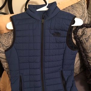 North face vest
